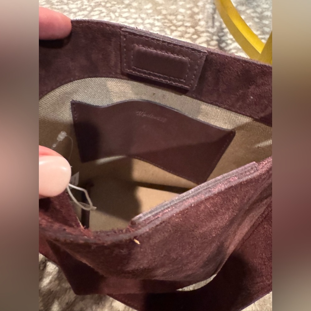 Madewell the essential mini bucket tote in brown suede - Picture 7 of 8